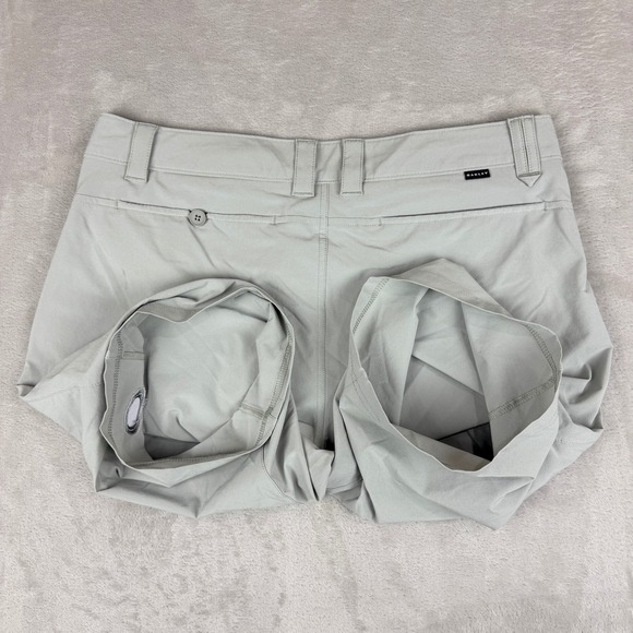 Oakley Shorts Mens 32 Light Gray Performance Active Golf Stretch Lightweight - Picture 6 of 15